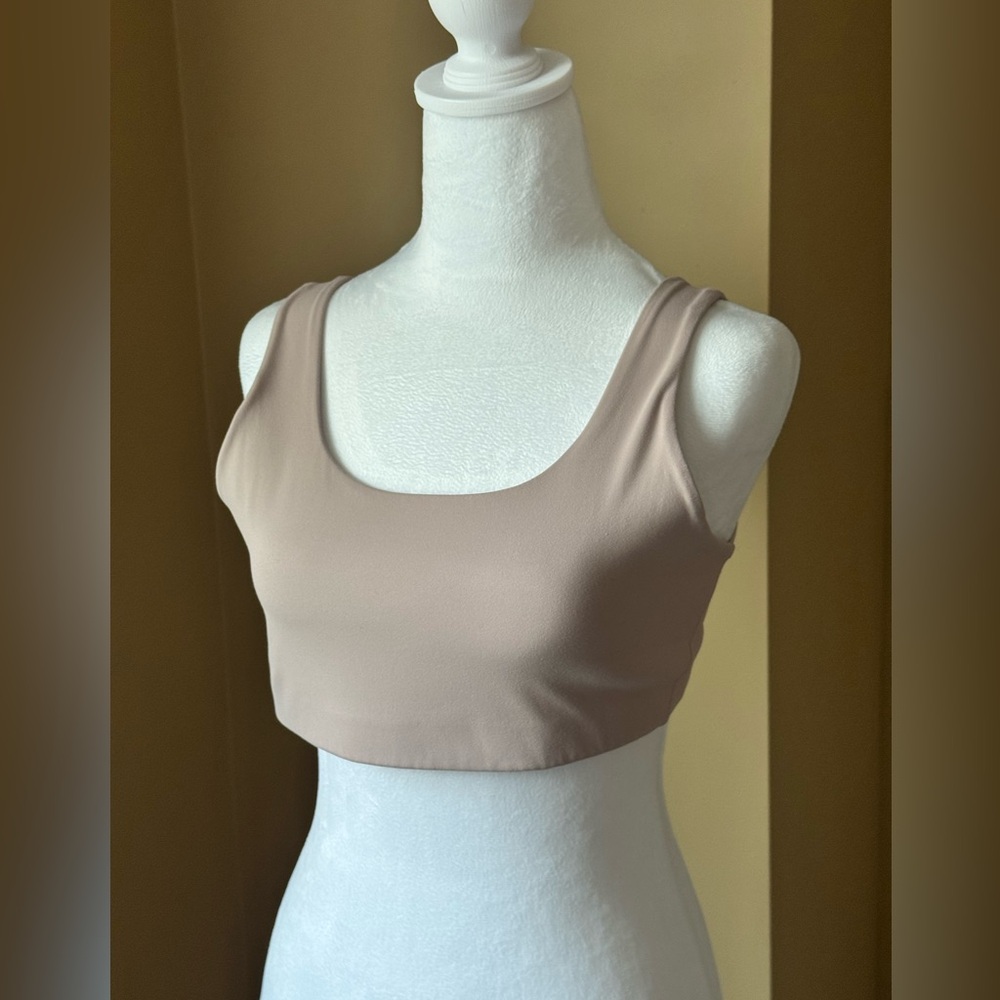 Nike Dri-FIT Sports Bra — Light Beige